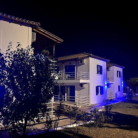 Alexandros Apartments Nydri Екстер'єр фото